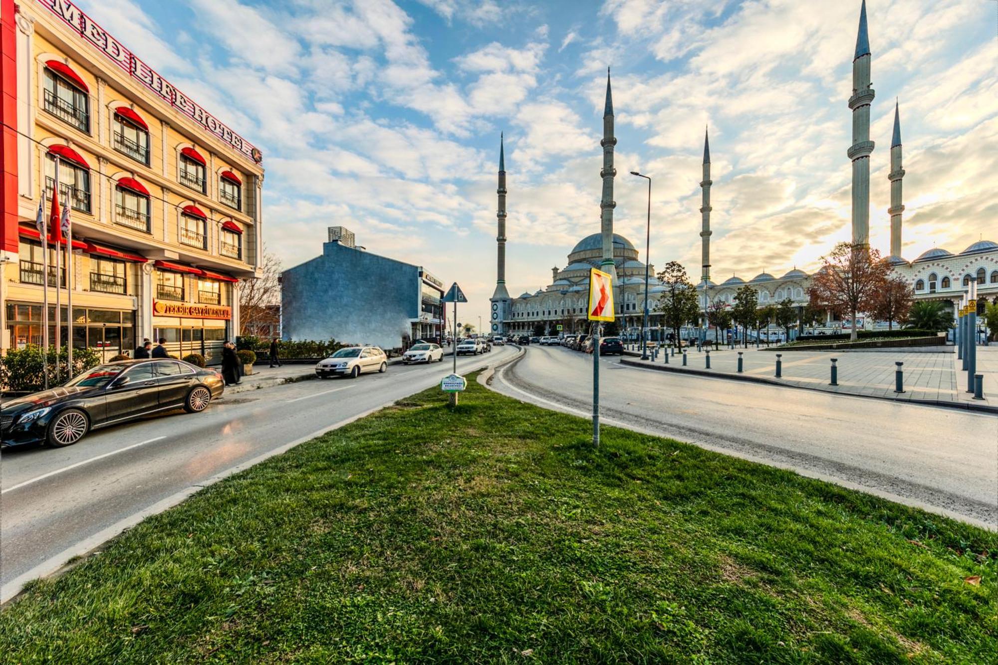 Med Life Hotel Istanbul Airport Arnavutkoy Extérieur photo