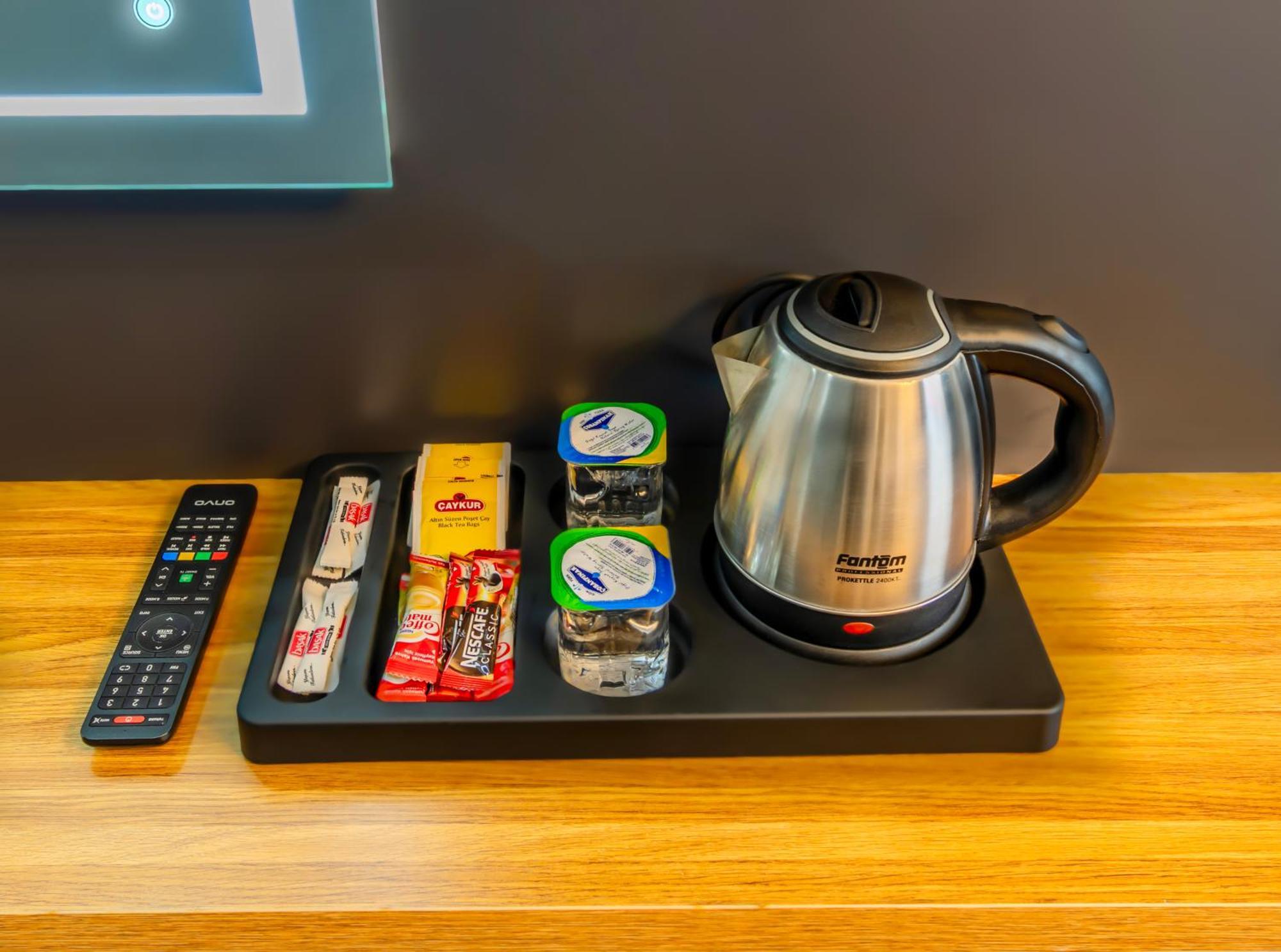 Med Life Hotel Istanbul Airport Arnavutkoy Extérieur photo